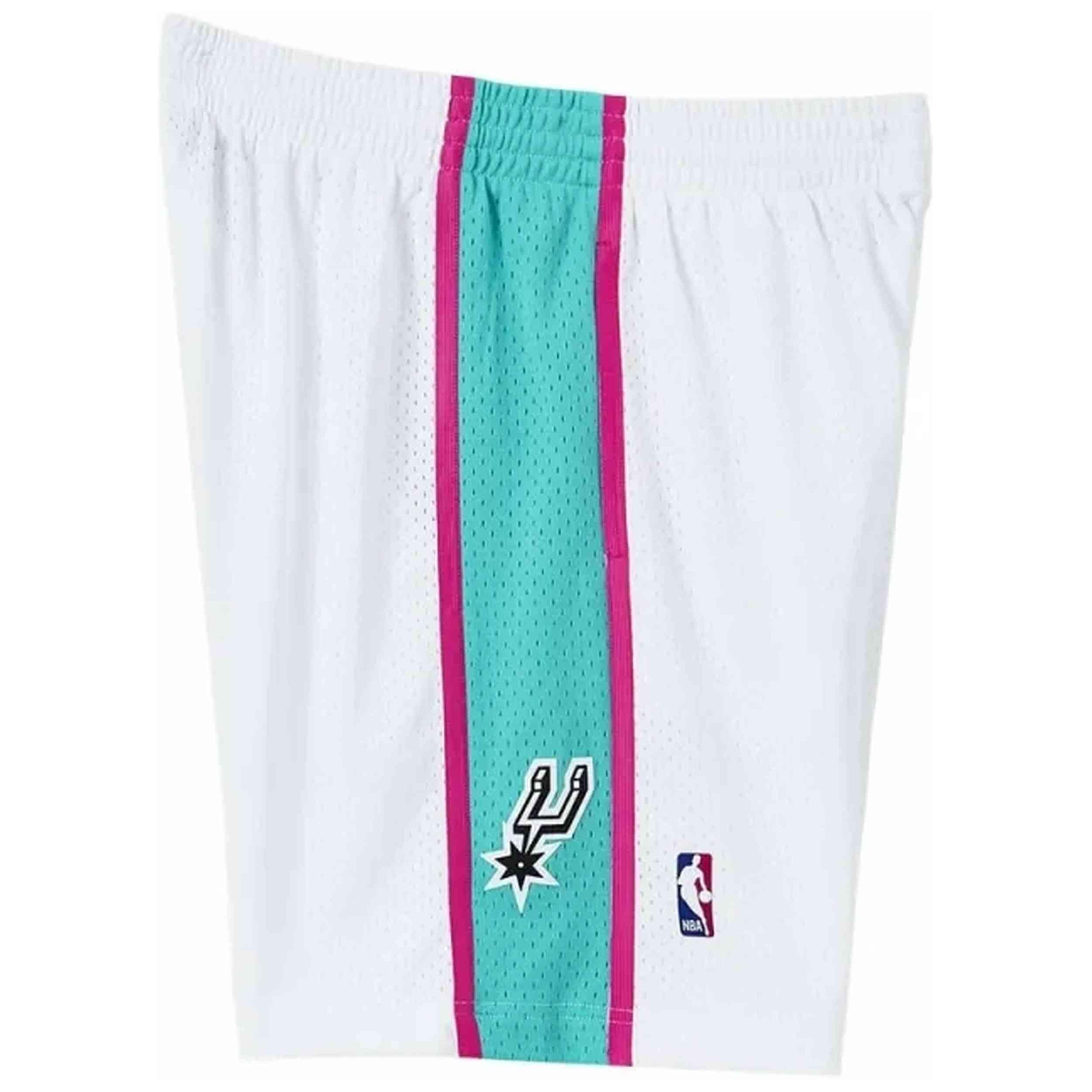 Pantalon corto Mitchell & ness modelo SMSHGS20084-SASWTHIT98 para hombre 3/3