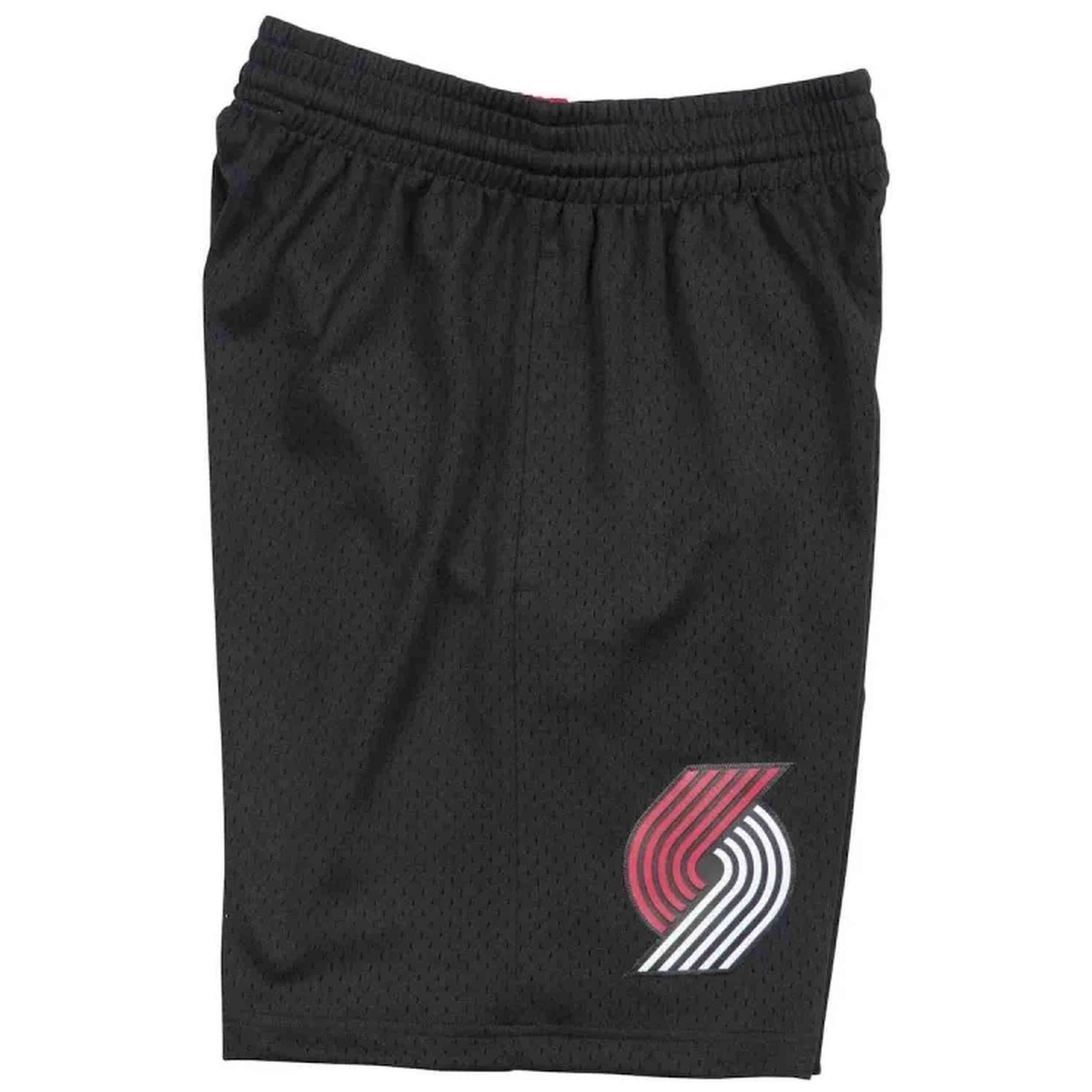 Short Mitchell & ness modèle SMSHGS18249-PTBBLCK99 pour homme 4/4
