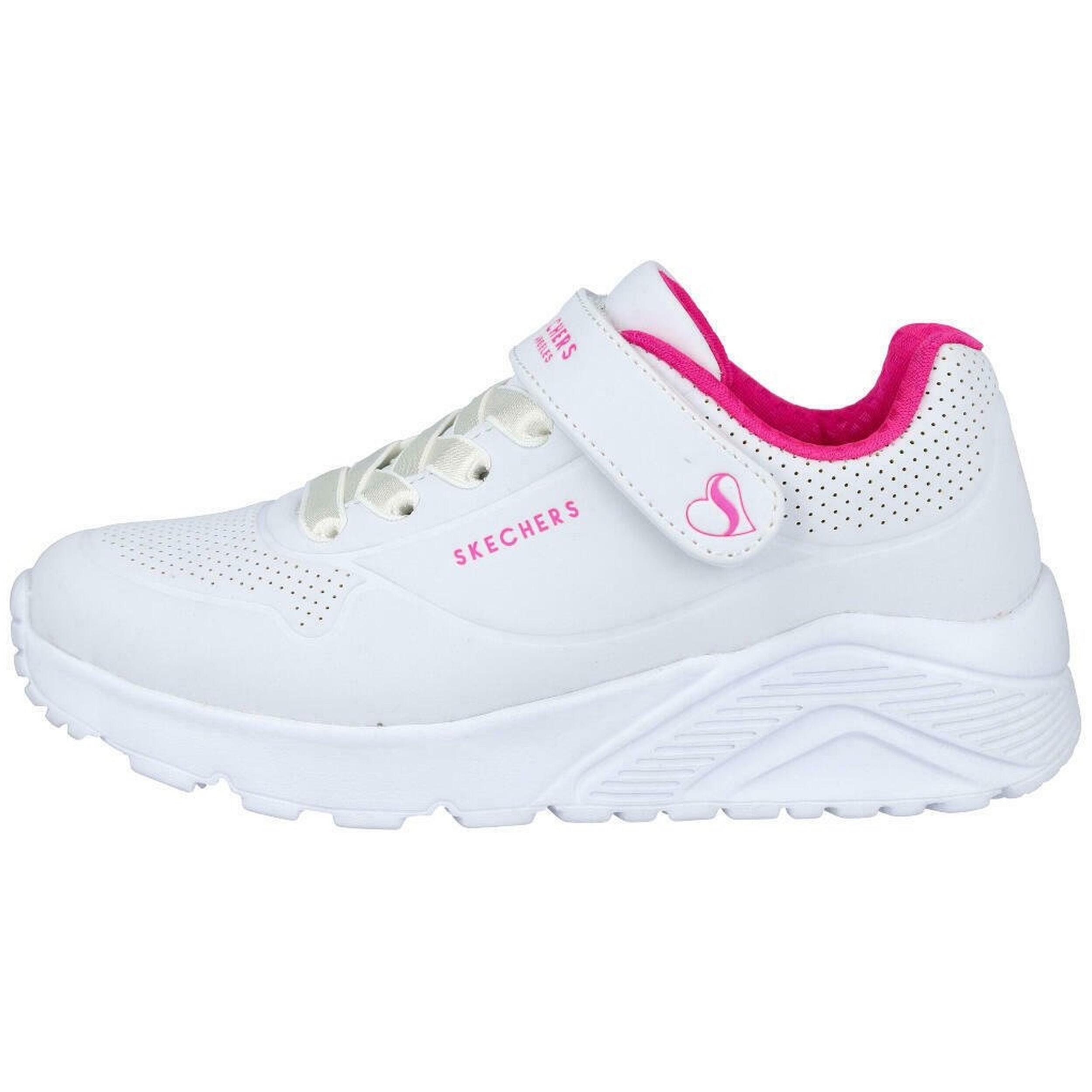 SKECHERS picture