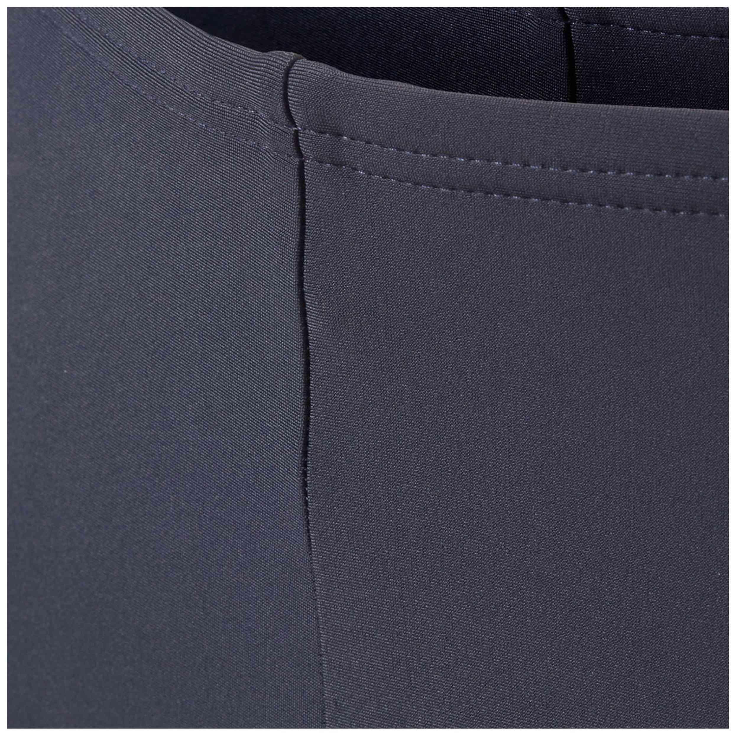 Pantaloncini Adidas modello BP5880 per ragazzi 4/5