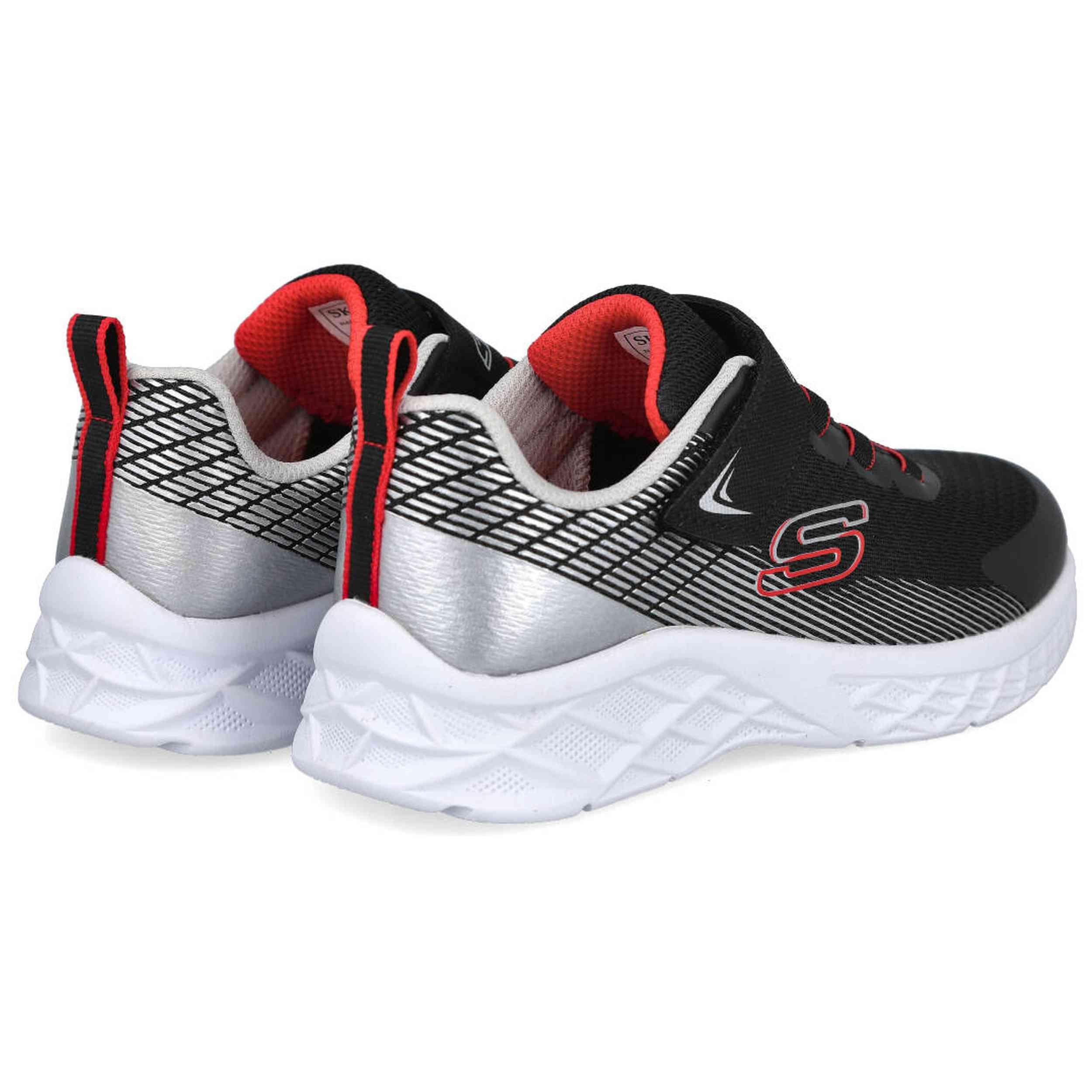 Zapatillas Skechers modelo 070-MD403924L para niños 4/5