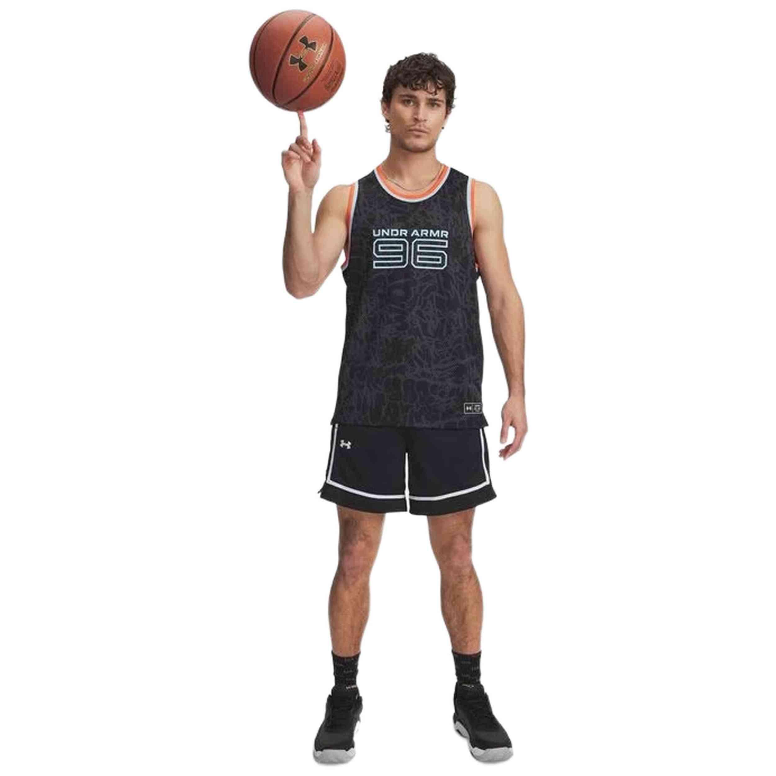 Short Under armour modèle 6000366-001 pour homme 3/4