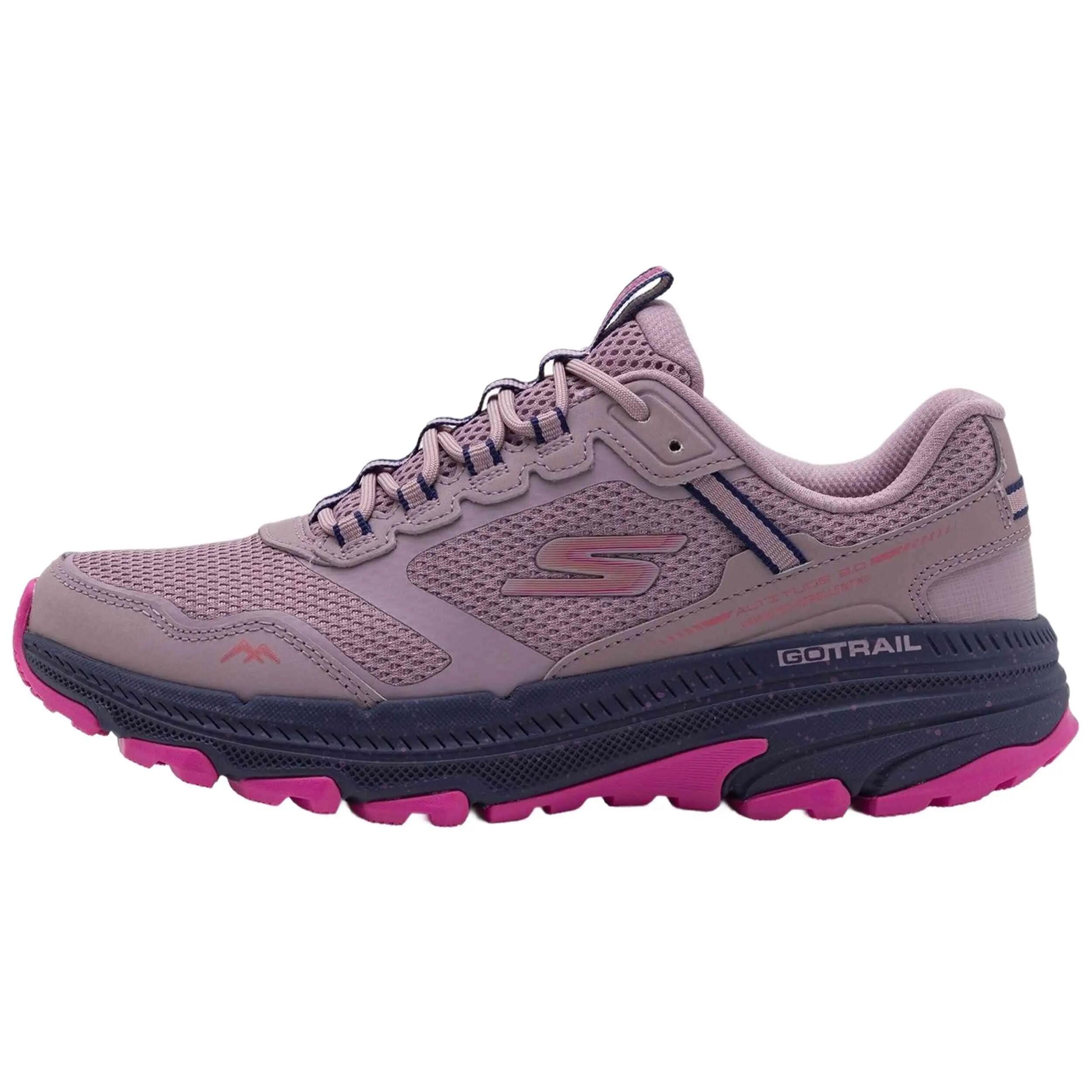 SKECHERS picture