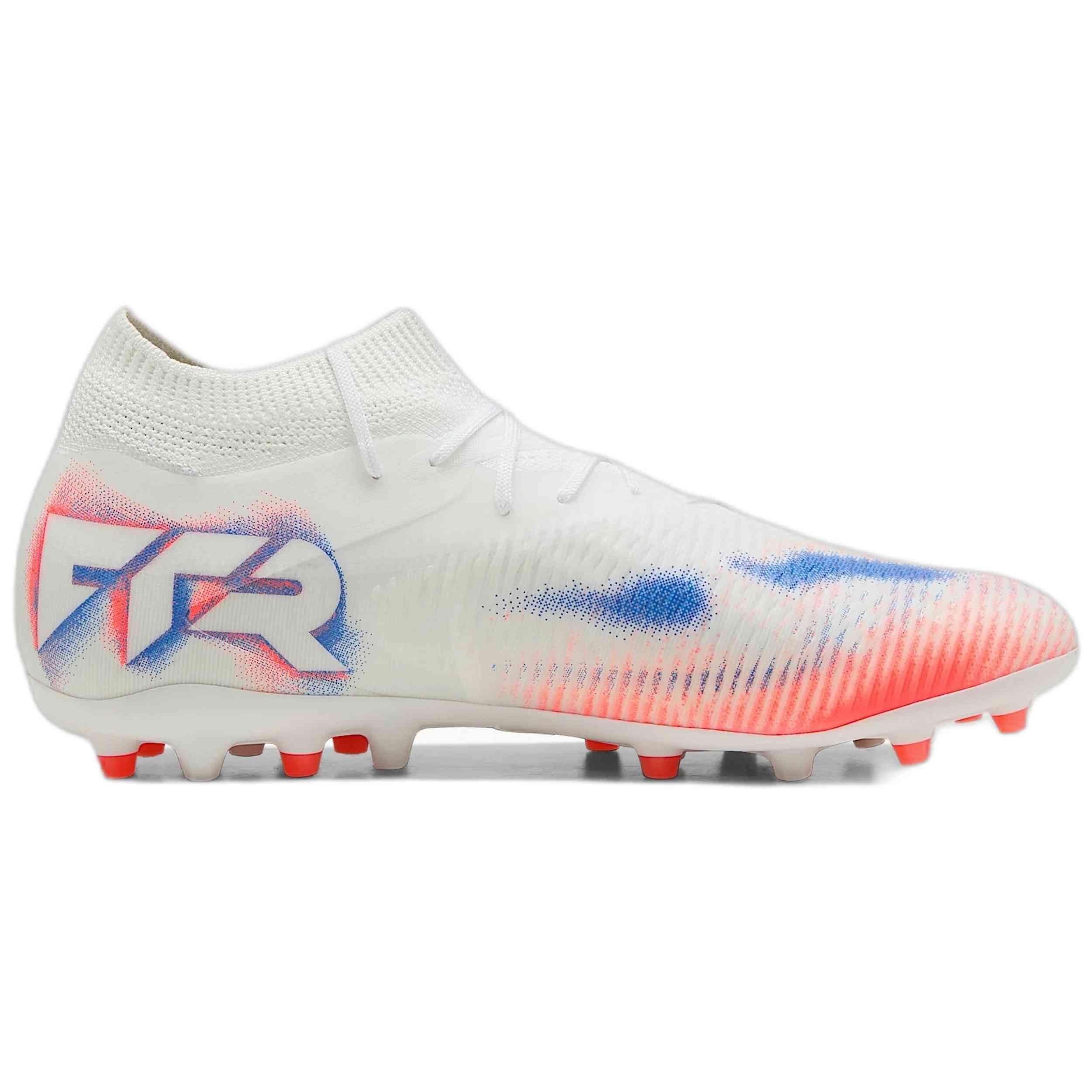 Scarpe da calcio Puma modello Future 8 Match MG per uomini 5/7