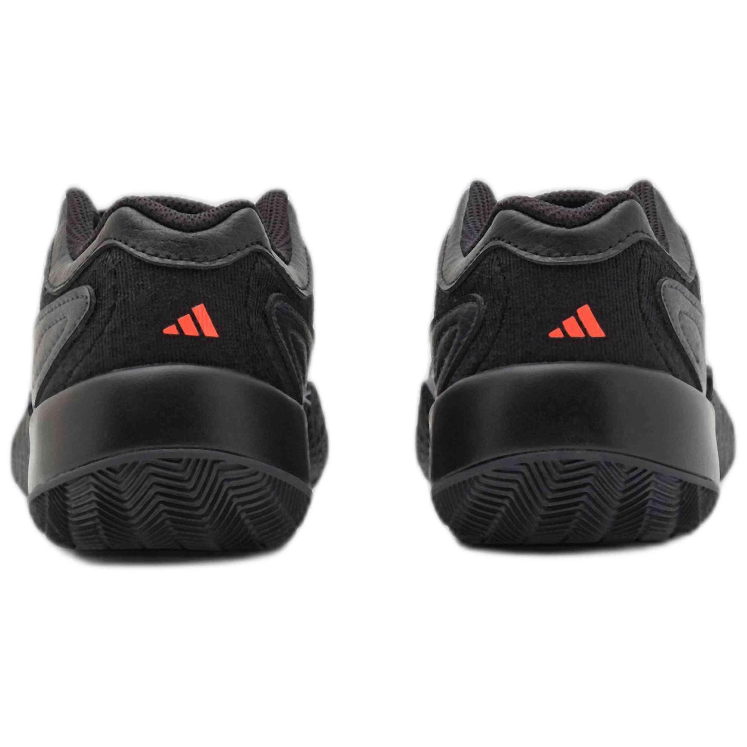 Basketbalschoenen Adidas model IG6700 voor jongens 3/5