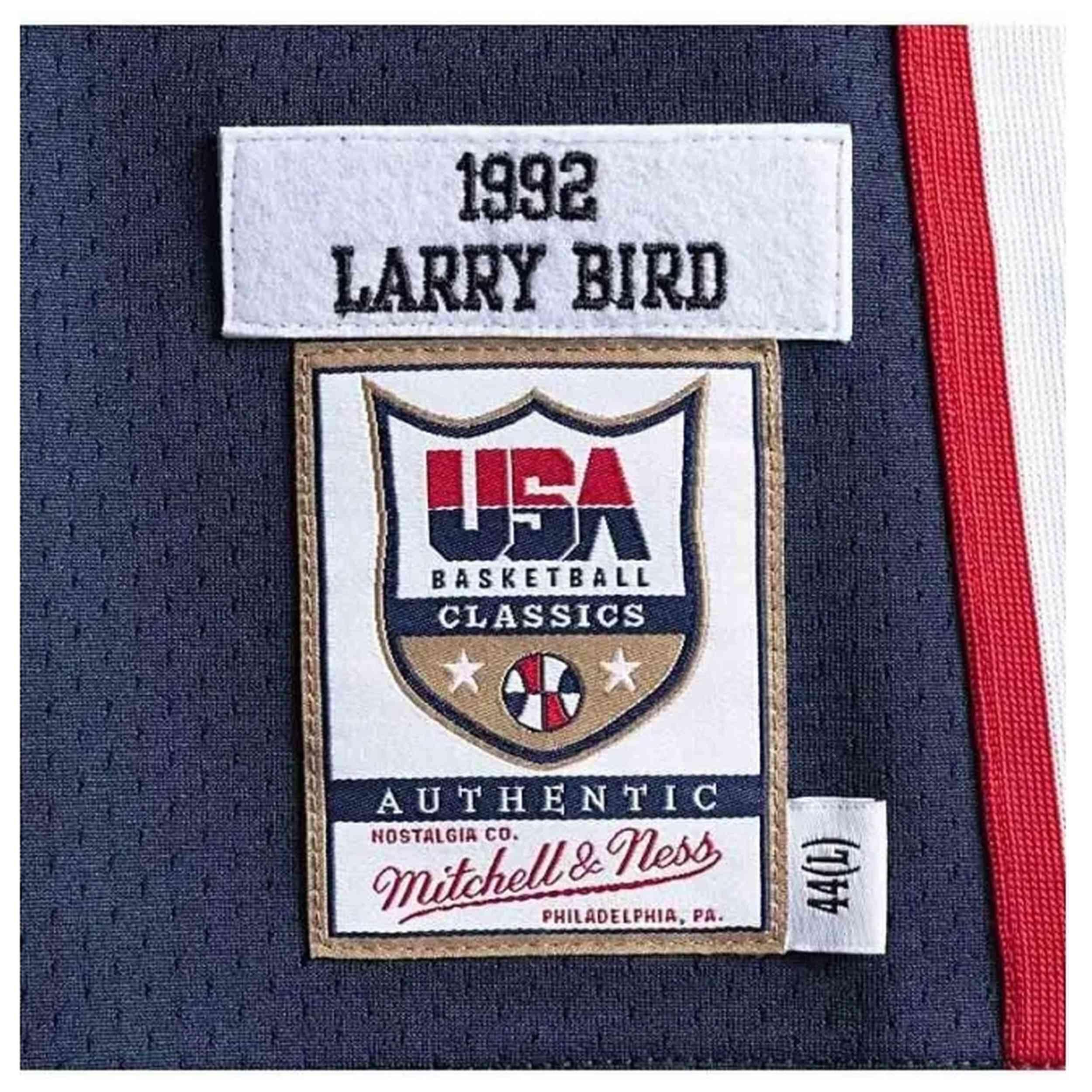 Maillot de basket Mitchell & ness modèle AJY4GS18410-USANAVY92LBI pour homme 3/3