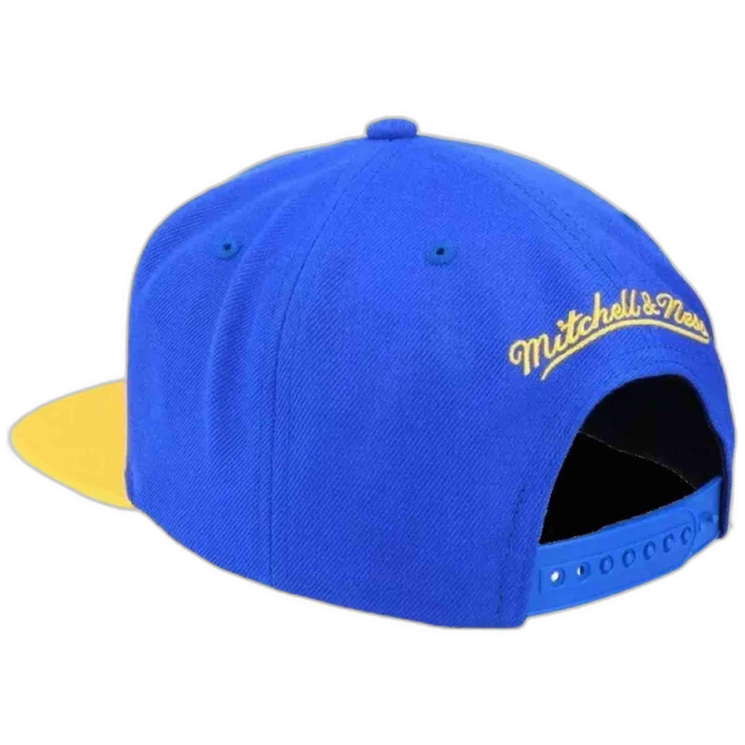 Pet Mitchell & ness model HHSS3264GSW02 voor unisex 3/4