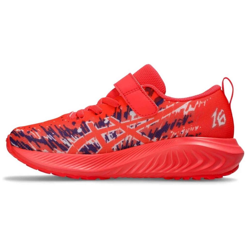 Running shoes Asics model 1014A345-600 for children
