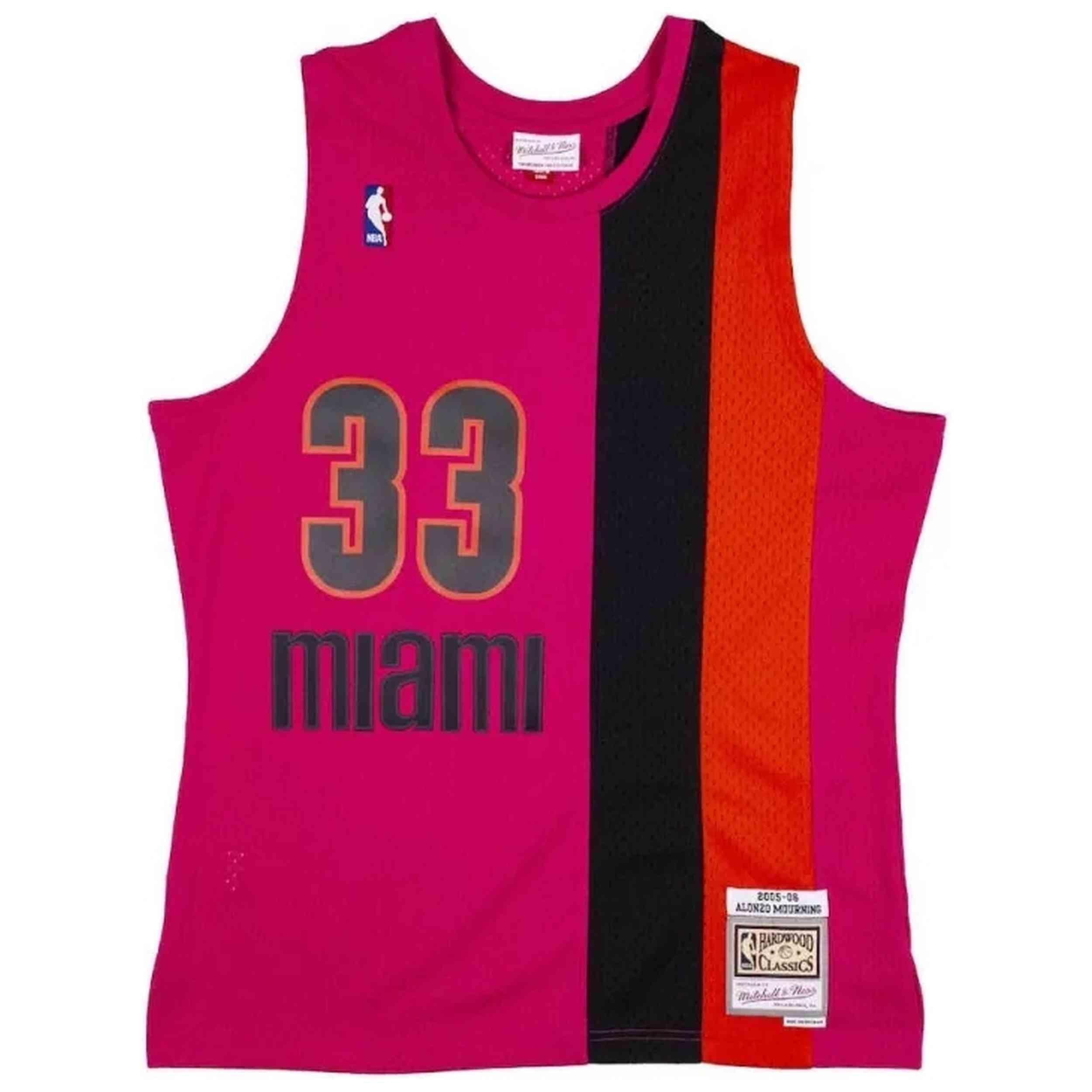 MITCHELL & NESS picture