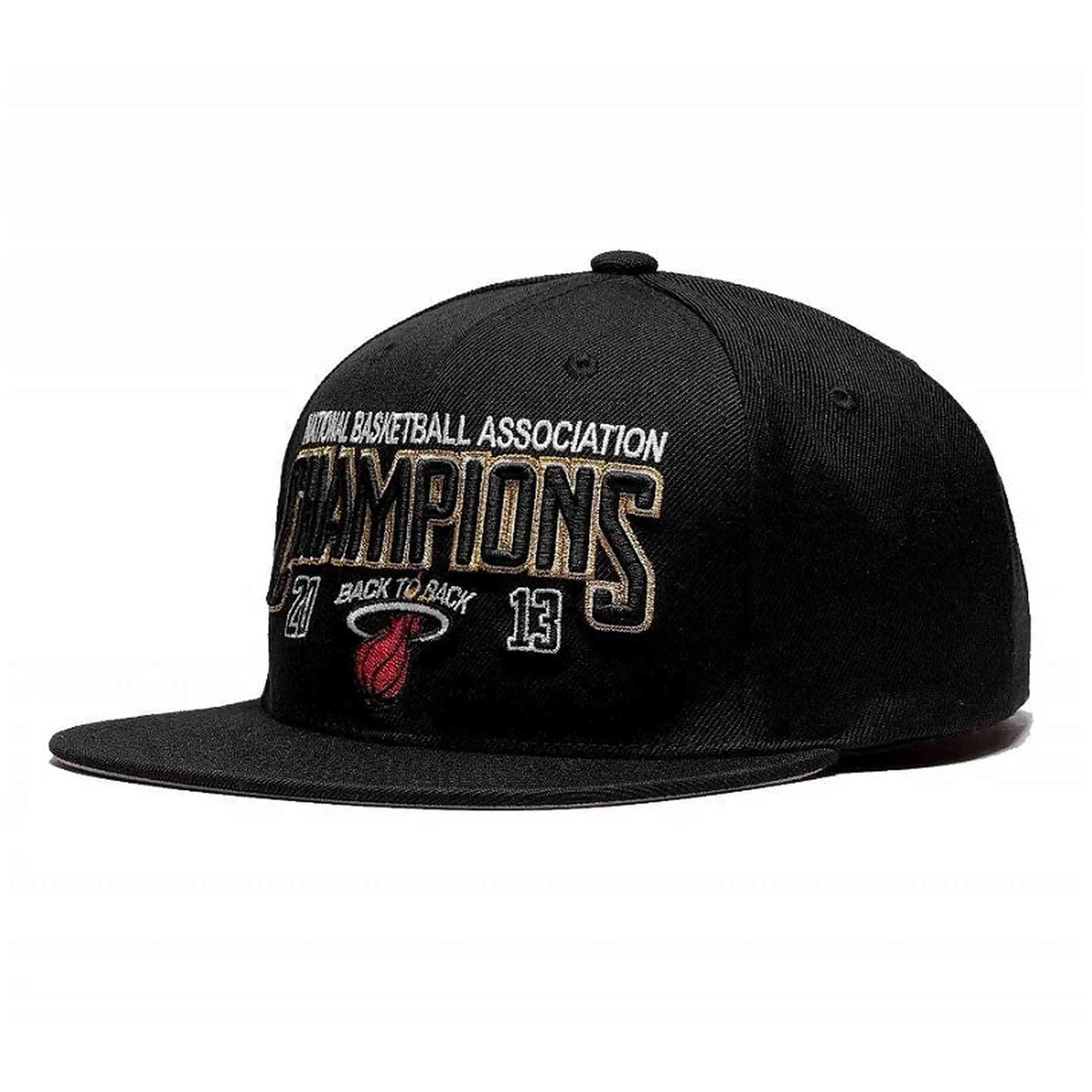 Casquette Mitchell & ness modèle HHSS4511-MHEYYPPPBLCK pour unisexe 5/5