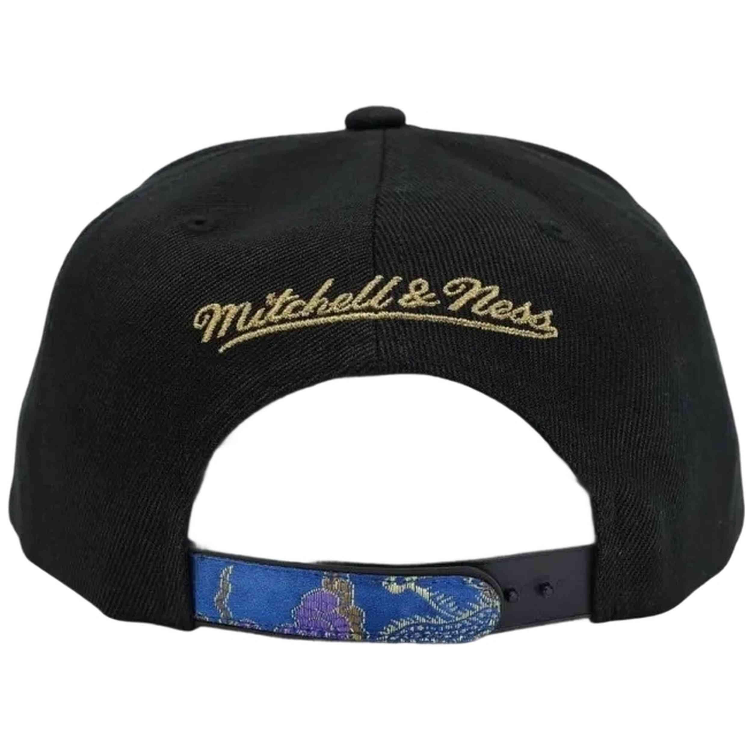 Casquette Mitchell & ness modèle 6HSSMM20057-P76BLCK pour homme 3/3
