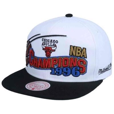 Pet mitchell & ness model hhss1081-cbuyypppwhbk voor unisex