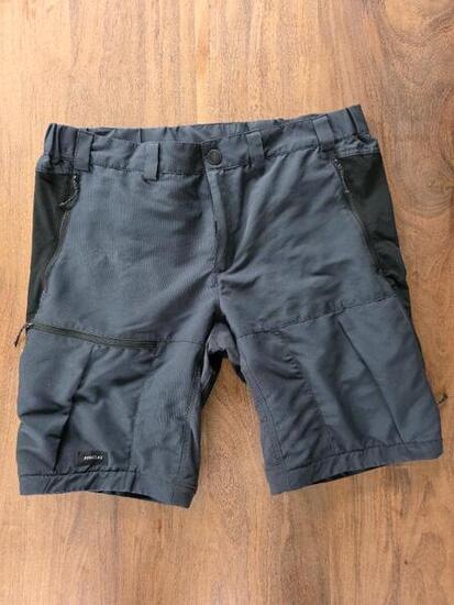 Entre Particuliers - SIMOND Short de trekking Tough homme MT500 noir XL
