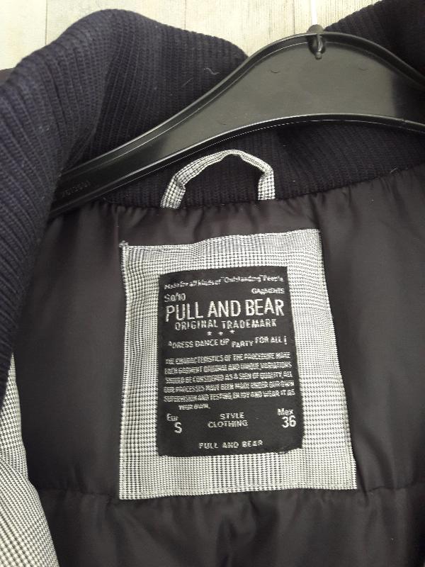 Tussen Particulieren - Pull and Bear jas maat S 3/6