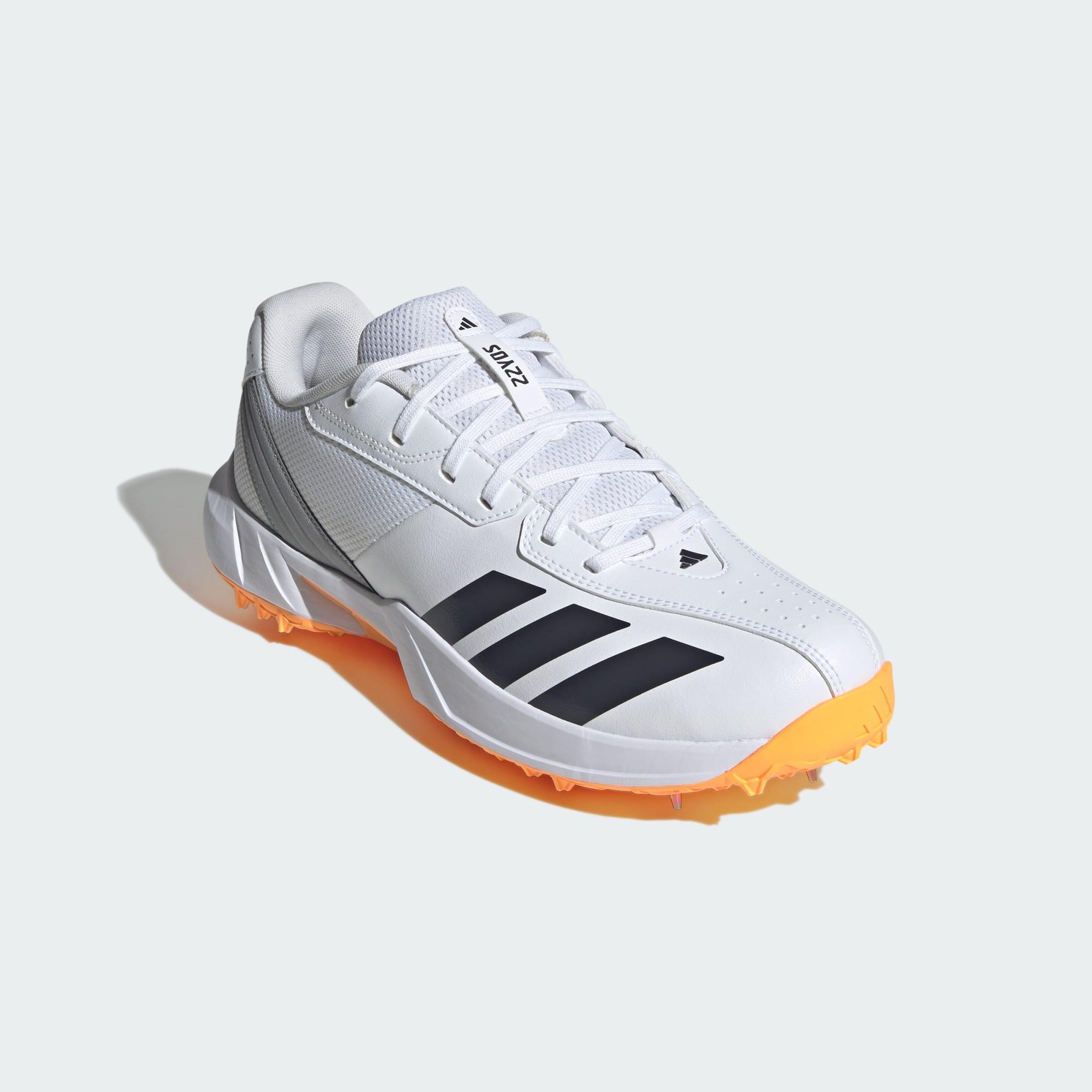 22YDS Spike Cricket Shoes 4/7