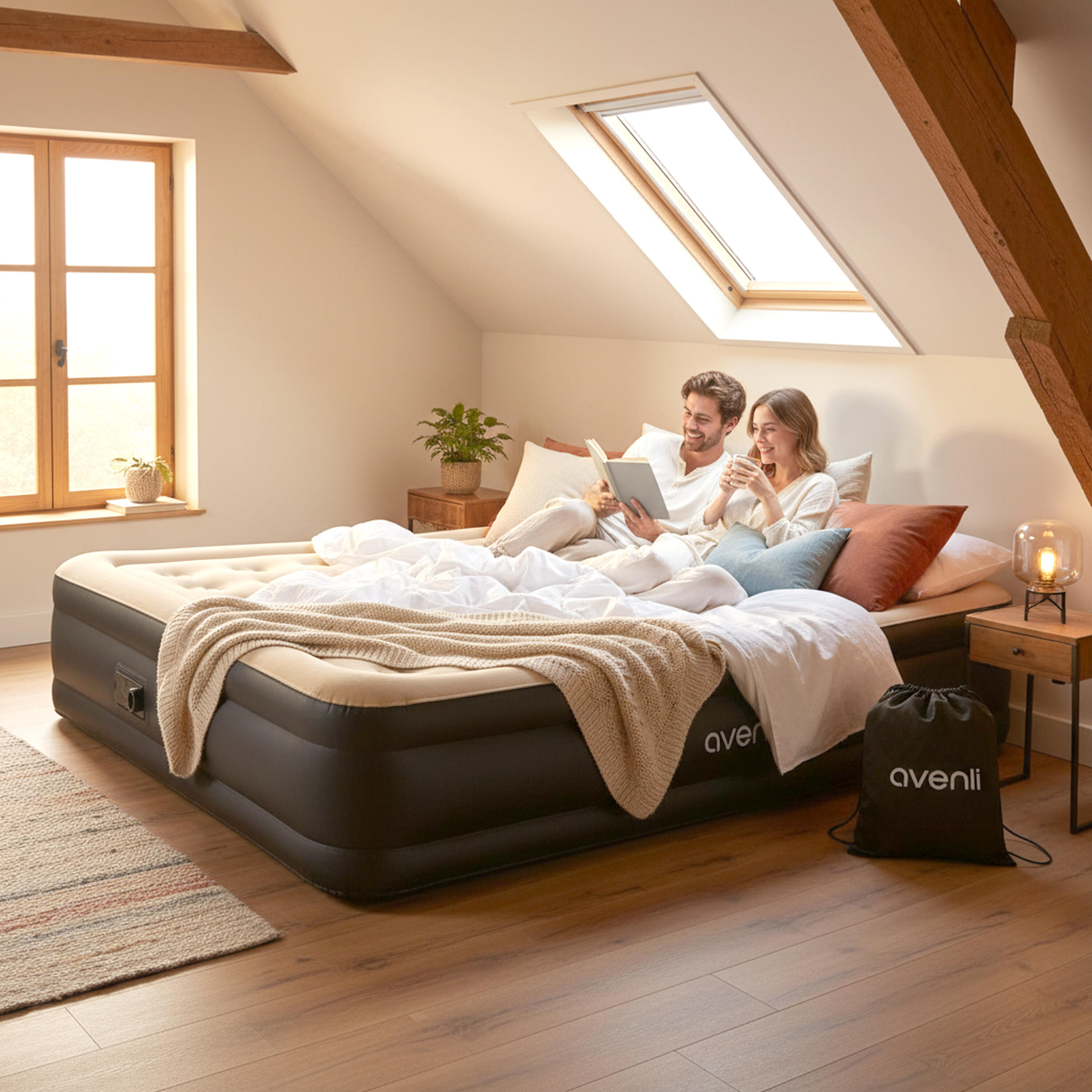 Luftmatratze selbstaufblasend 2 Personen 203x157x47cm Luftbett mit Elektropumpe 4/7