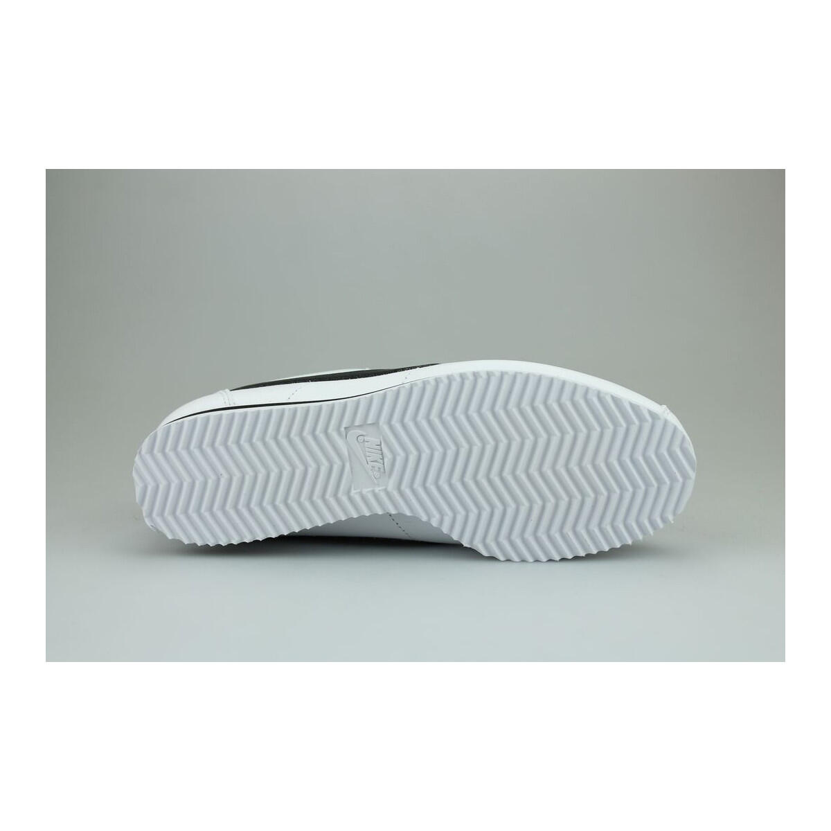 Wmns Nike Classic Cortez Leather Blanc - 807471-101_40 4/4