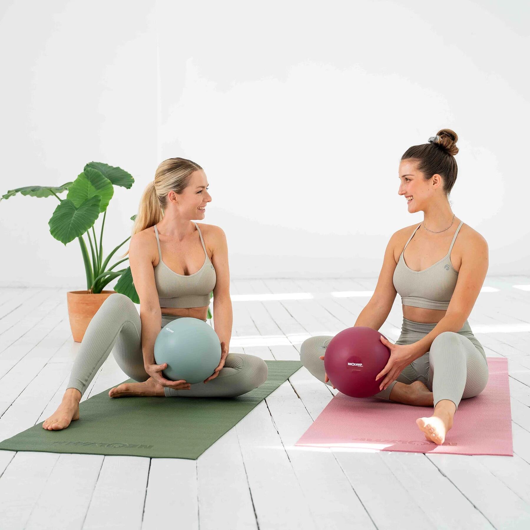 Pilates Ball 20 cm – Mini Silikon Gymnastikball für Core-Training & Balance 7/7