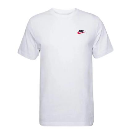 NIKE Sportswear Club - Camiseta
