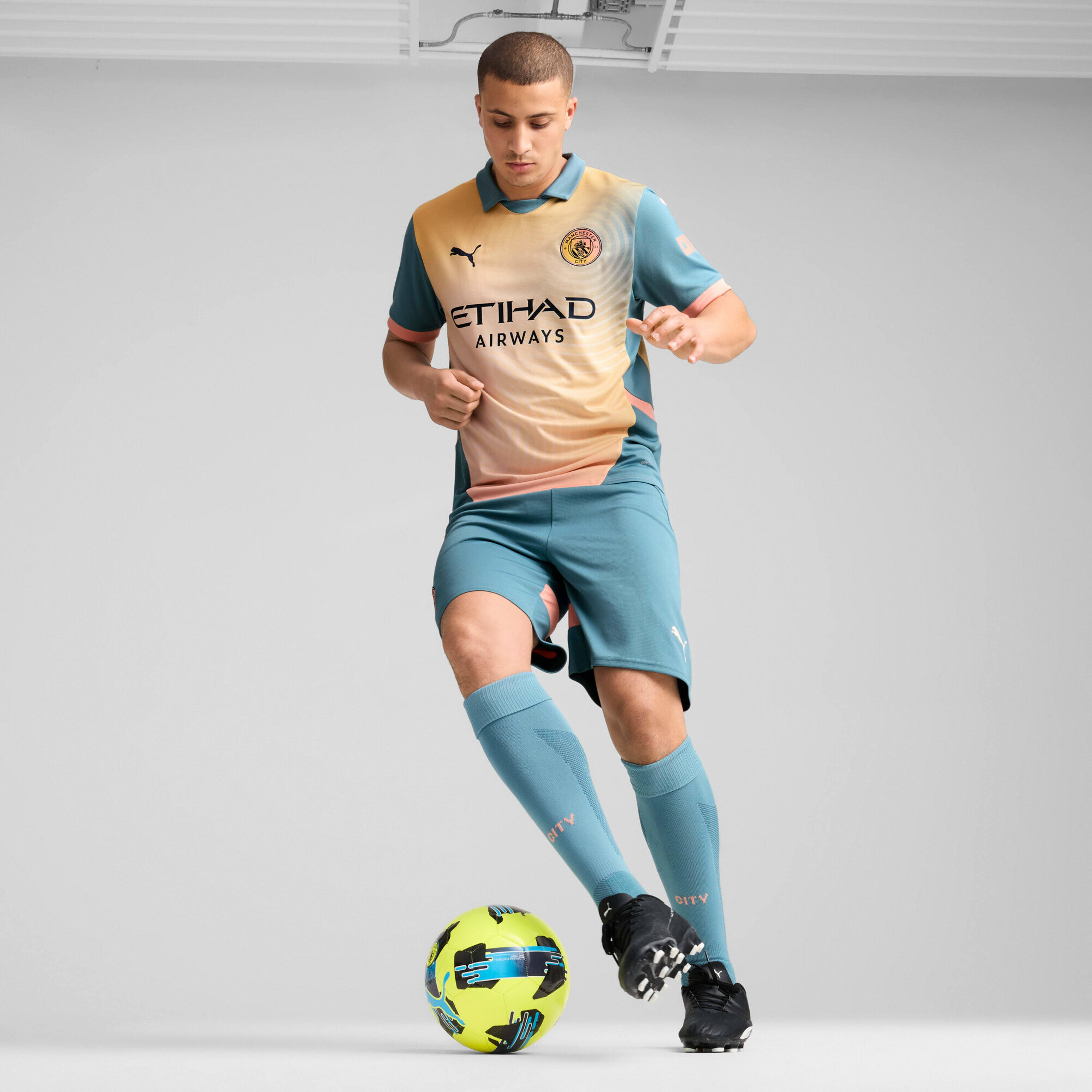Quarto Camisola Manchester City 2024/25 3/7