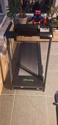 Tussen Particulieren - Tunturi Cardio Fit T40 Loopband - Inklapbaar