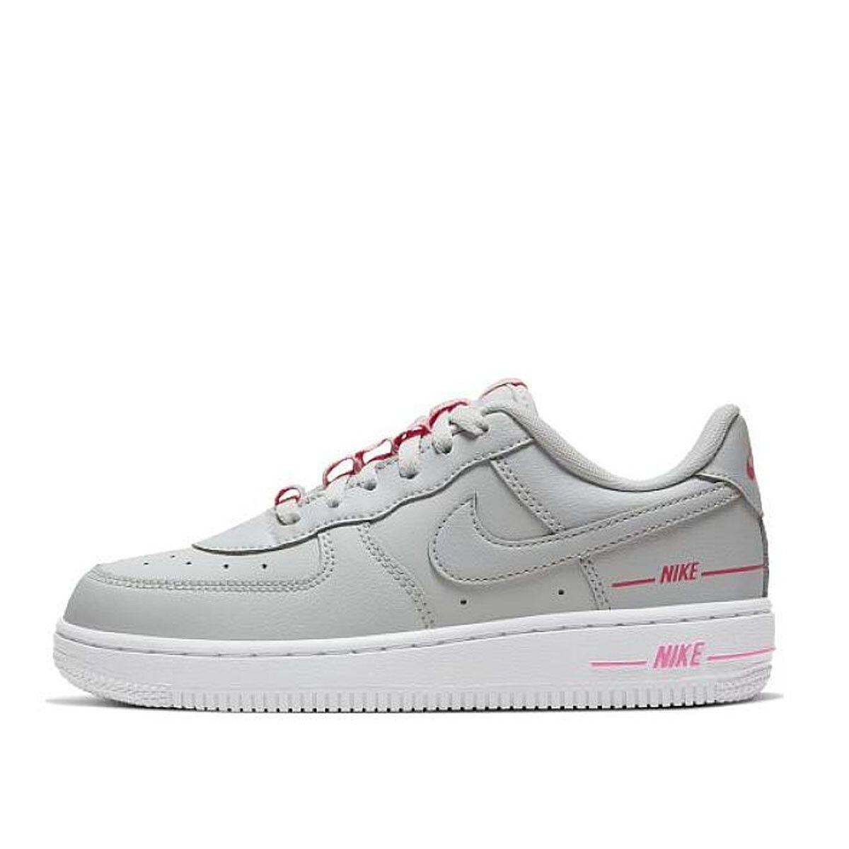 NIKE picture