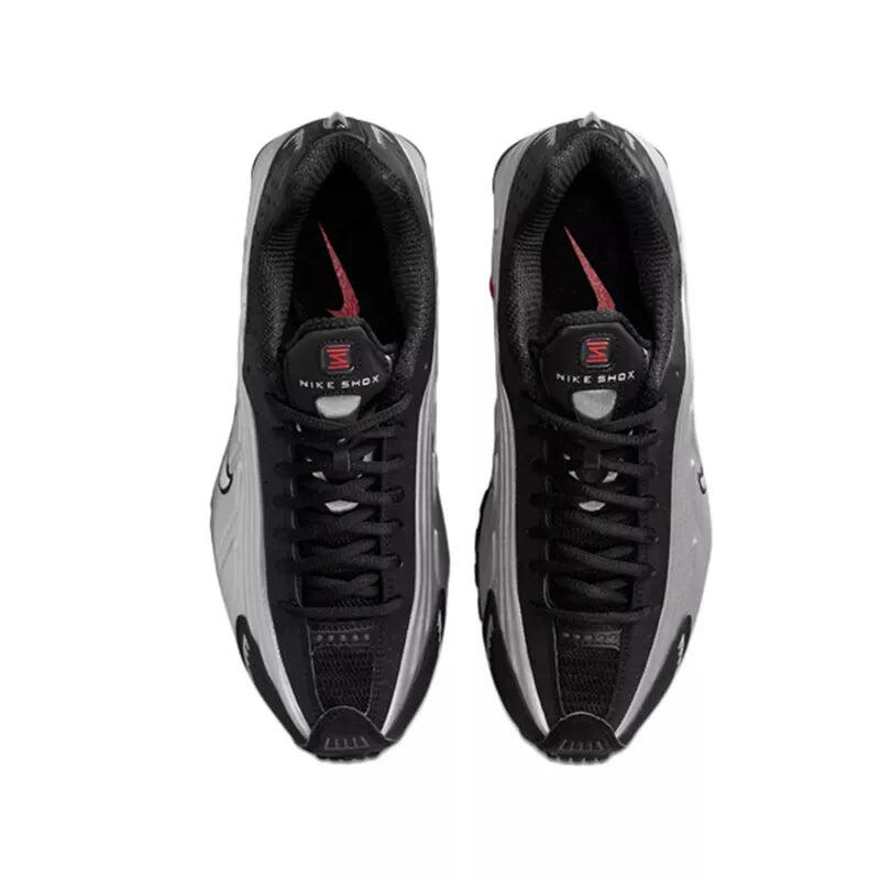 Basket Nike W Shox R4 Nike 4/7