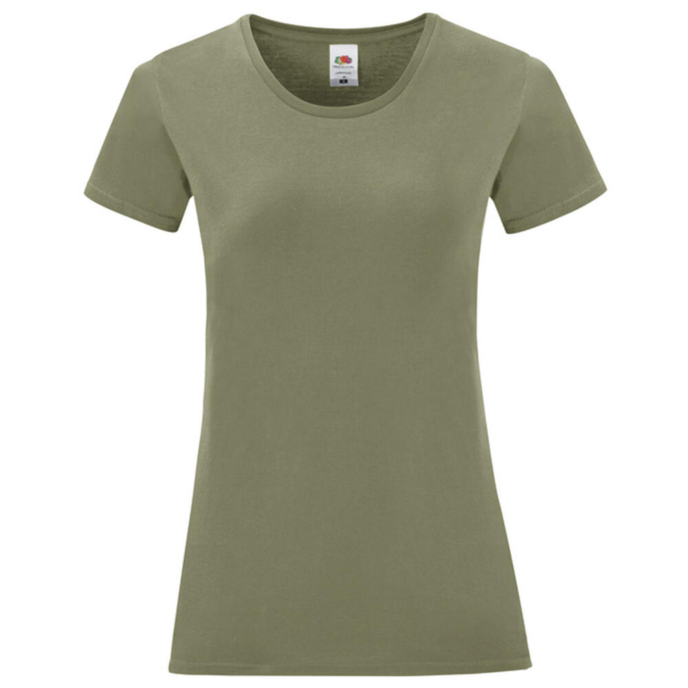 vert olive.