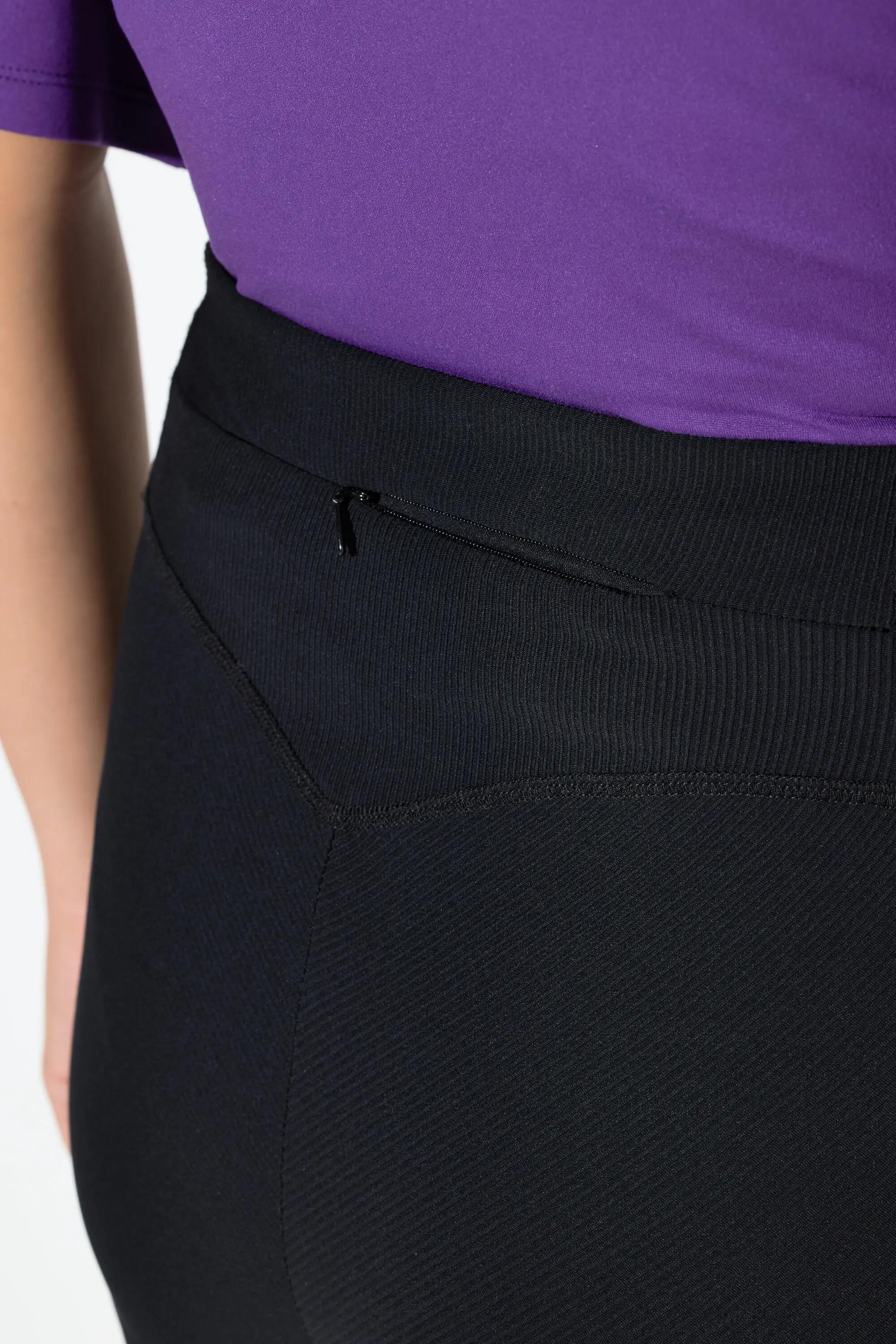 Femme Legging technique en jersey côtelé recyclé poche zippée à l'arrière 4/6