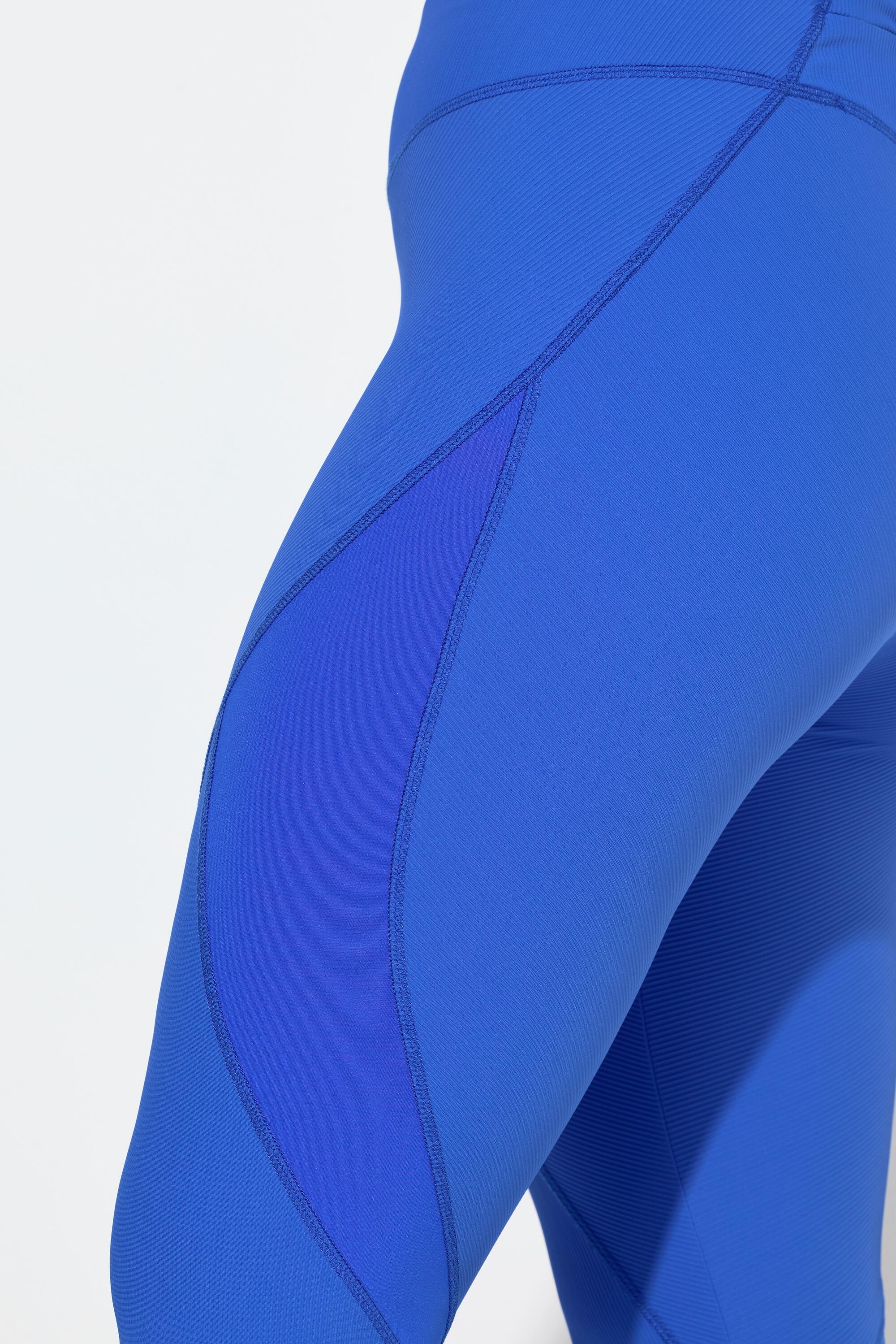 Femme Legging technique en jersey côtelé recyclé poche zippée à l'arrière 3/6