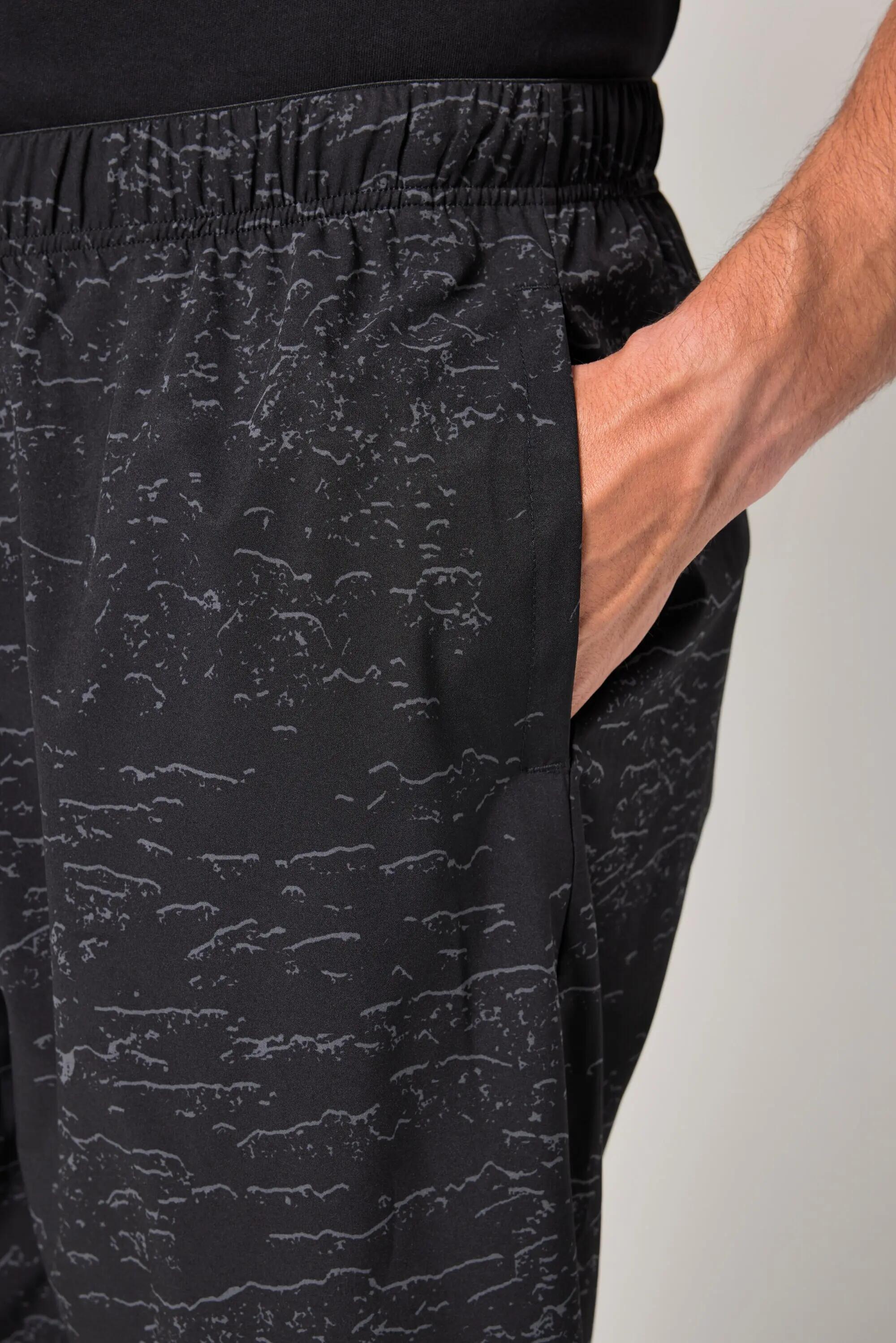 Hommes Bermuda technique technologies FLEXNAMIC® et QuickDry collection Fitness 5/7