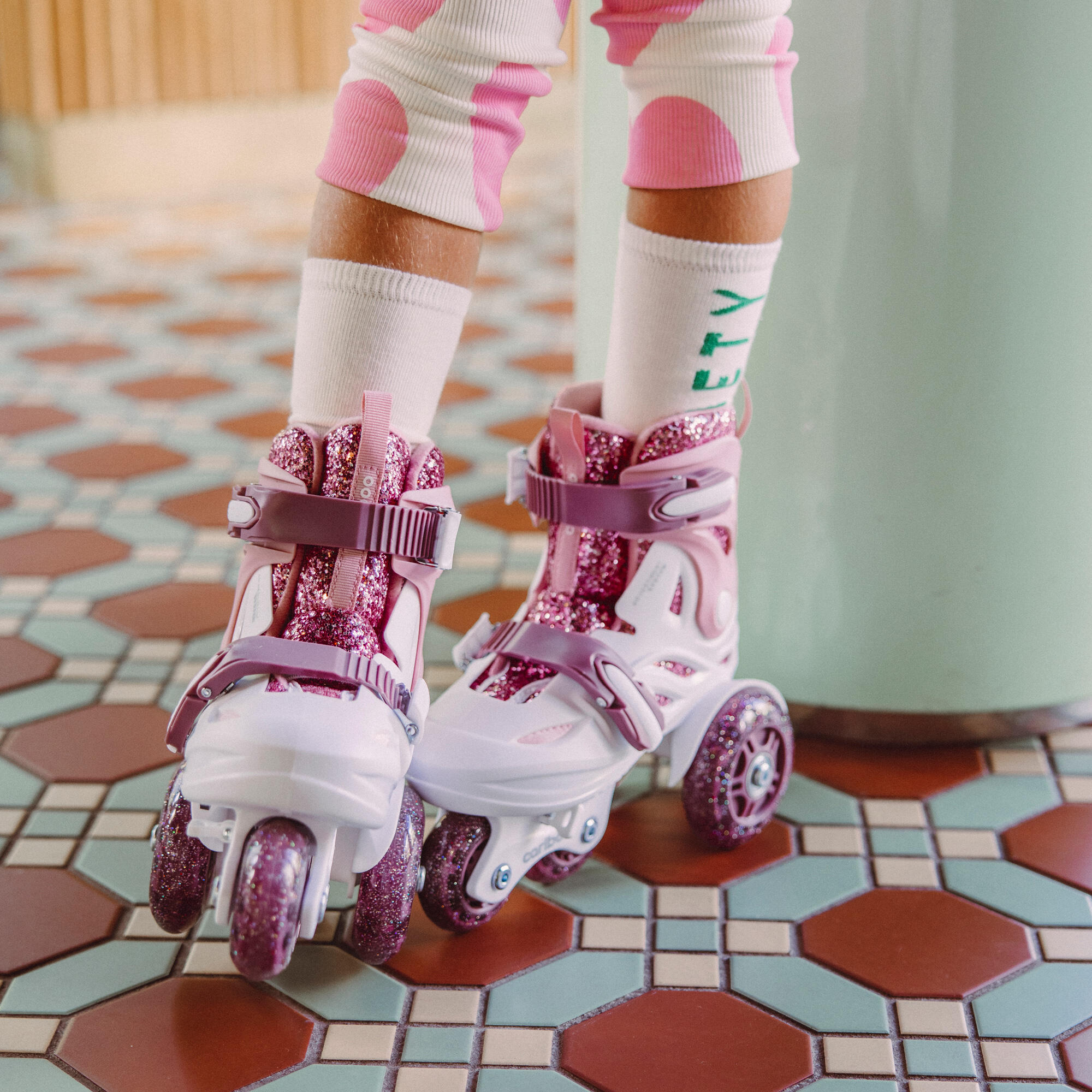 Set patins à roulettes enfants Cariboo Ballerina + protections violettes 2/8