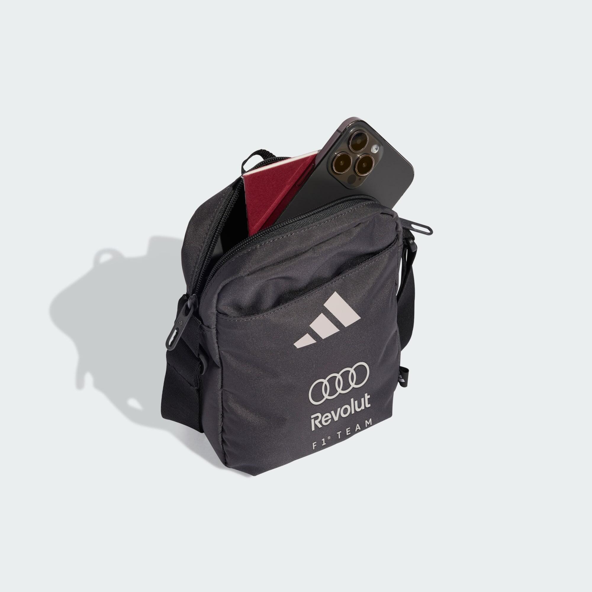 AUDI REVOLUT F1 TEAM DNA ORGANIZER 4/7