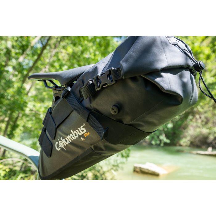 Sacoche de Selle Étanche Premium de 18L Columbus Noire 3/6