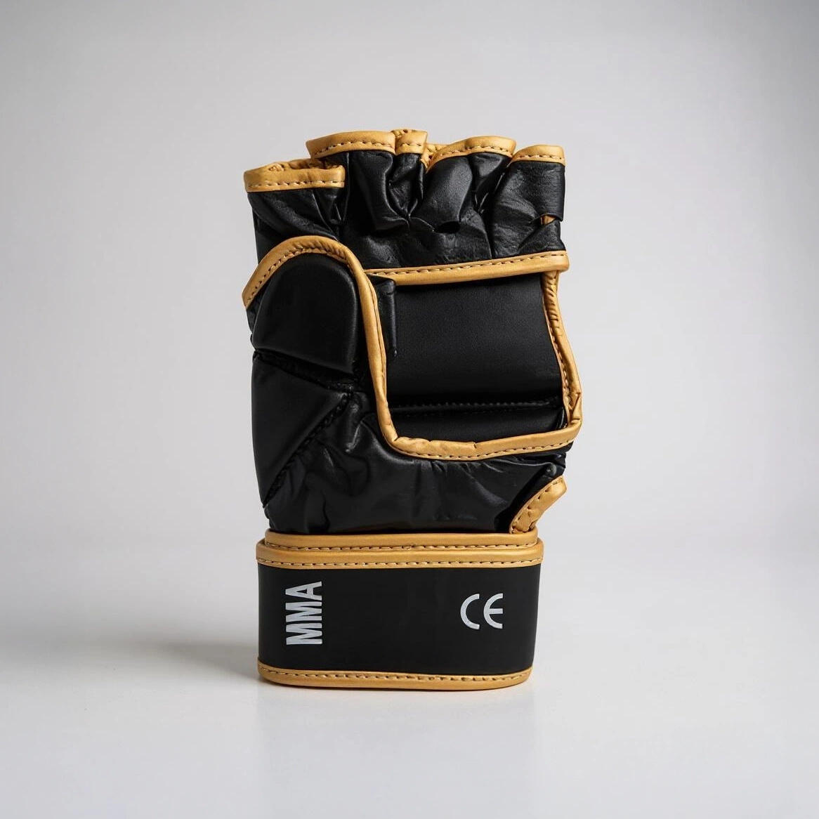 Rękawice Bokserskie ze skóry naturalnej edycja limiowana DBX Bushido FAME MMA 6/7