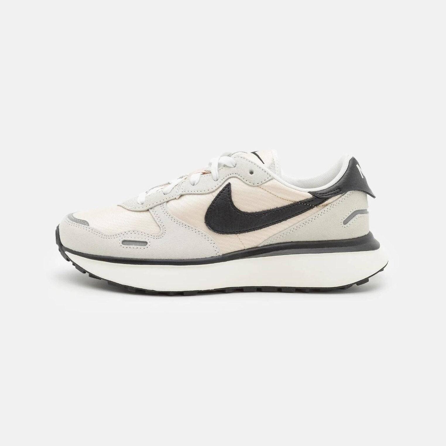 Men's Nike Waffle Debut White Sneakers 7/7