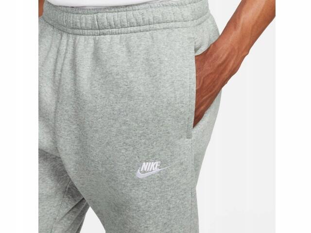 Nike Sportswear Club Fleece Jogger-Hose grau 5/7