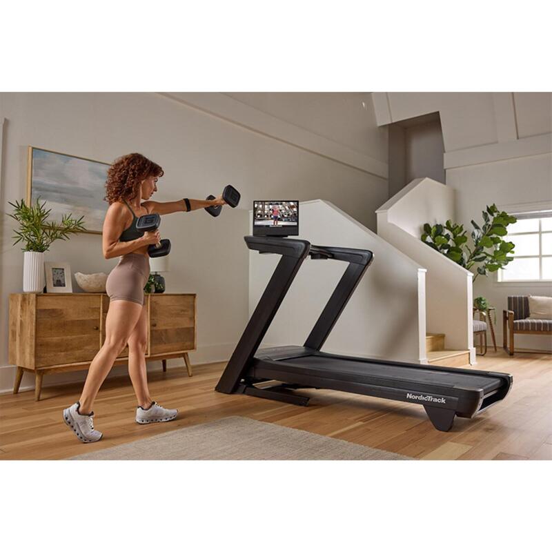 Banda de alergare Nordic Track USA Comercial 1750 cu ecran 16 inch pivotant