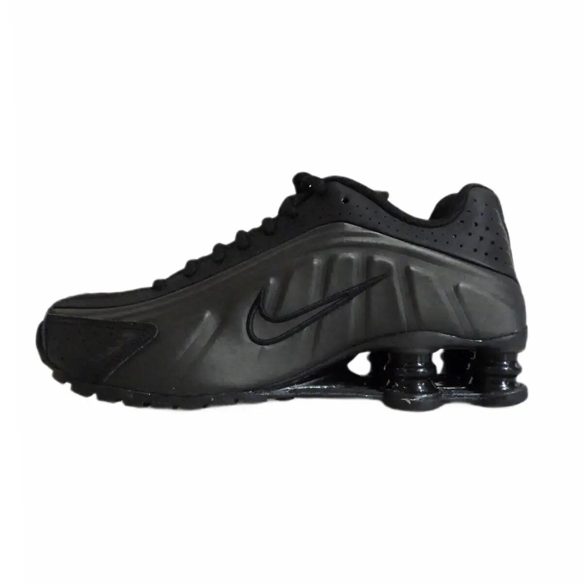 Buty damskie sportowe Nike Shox R4 Black Czarne - CW2626-003 2/7