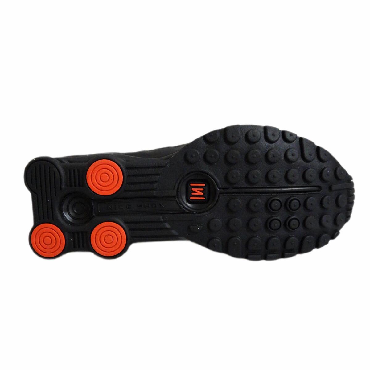 Nike Shox R4 - Black 5/5