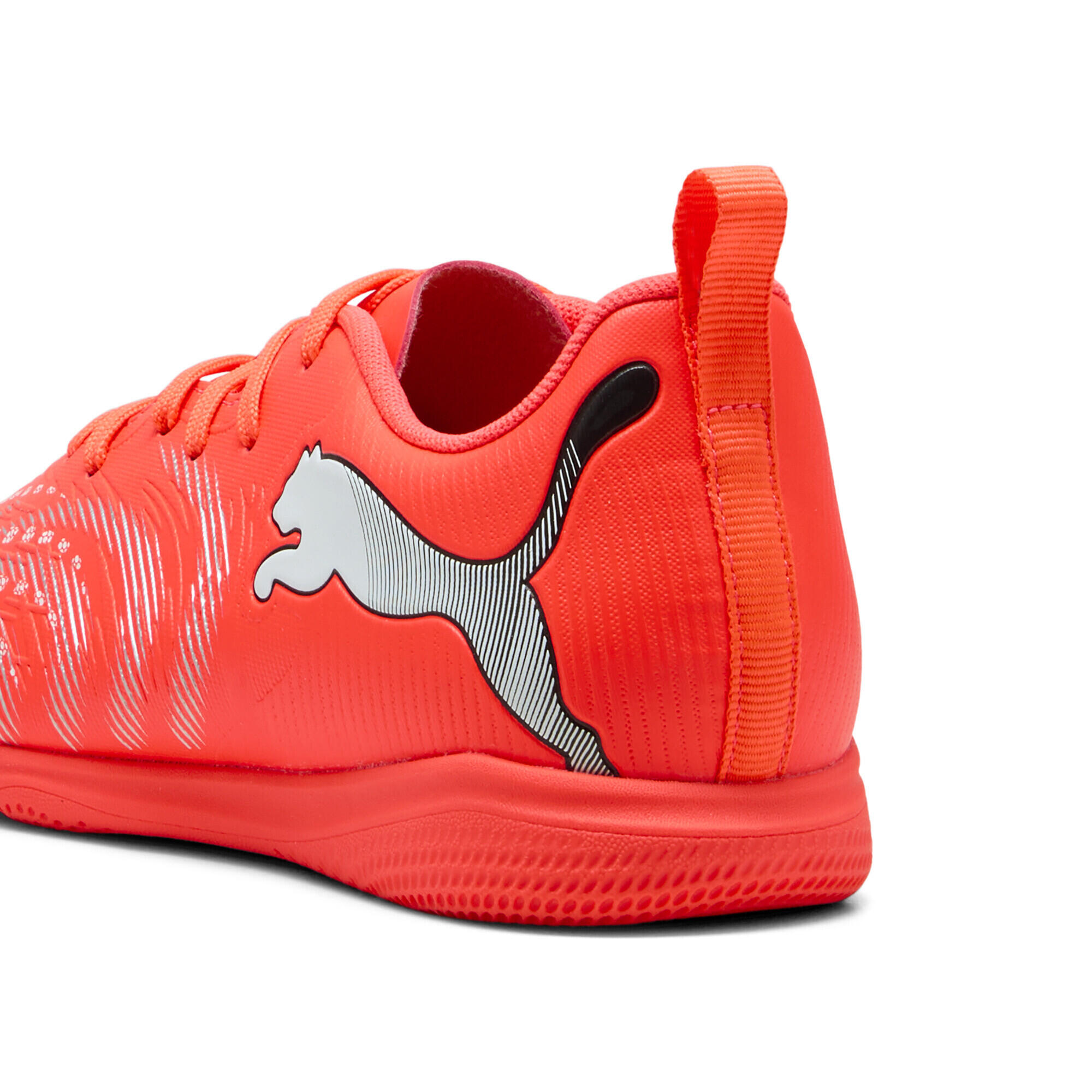 Młodzieżowe buty piłkarskie FUTURE 9 PLAY Indoor PUMA