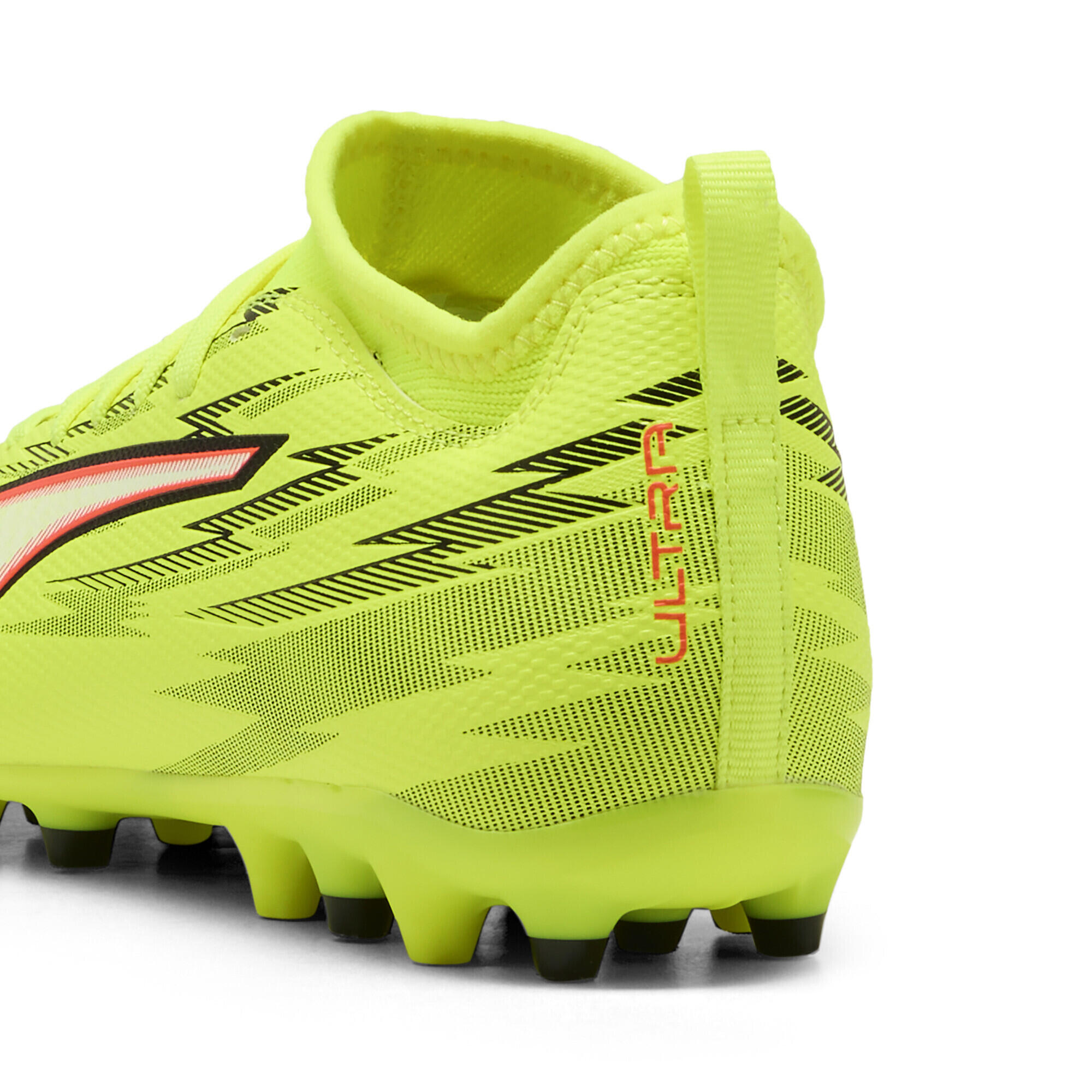 Młodzieżowe buty piłkarskie ULTRA 6 MATCH MG PUMA