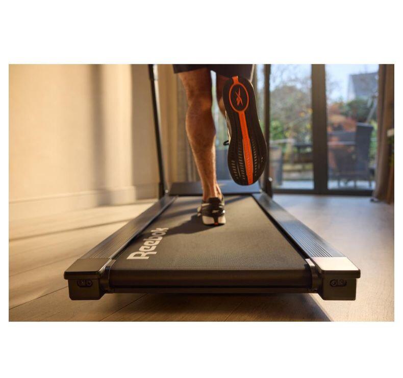 Cinta de correr i-Run 5.0 - Kinomap, Zwift - 15km/h - 120x46cm - LCD 7/7