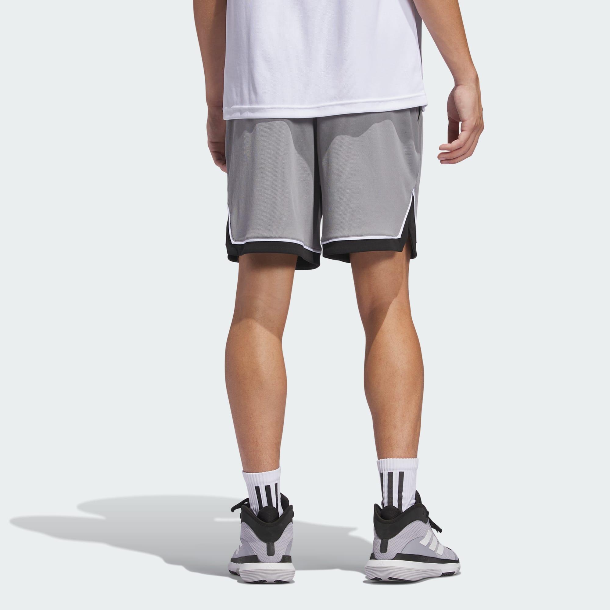 adidas Basketball Badge of Sport Shorts 3/6