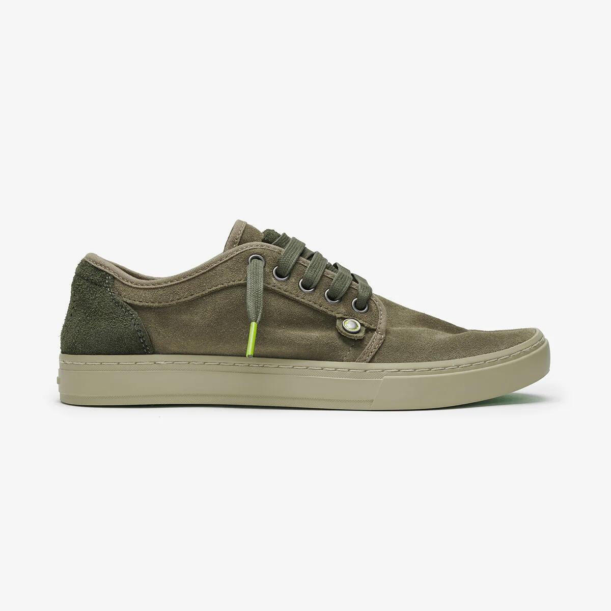 Adidași Satorisan Heisei verde turbă