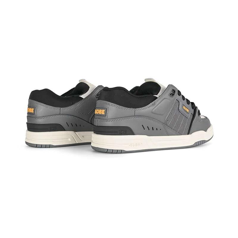 Adidași Globe Fusion piele antică