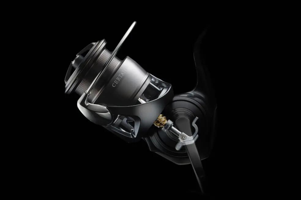 Daiwa Certate FC LT 3000C 10RUL/150MX0,33MM/5,2:1 orsó 4/9