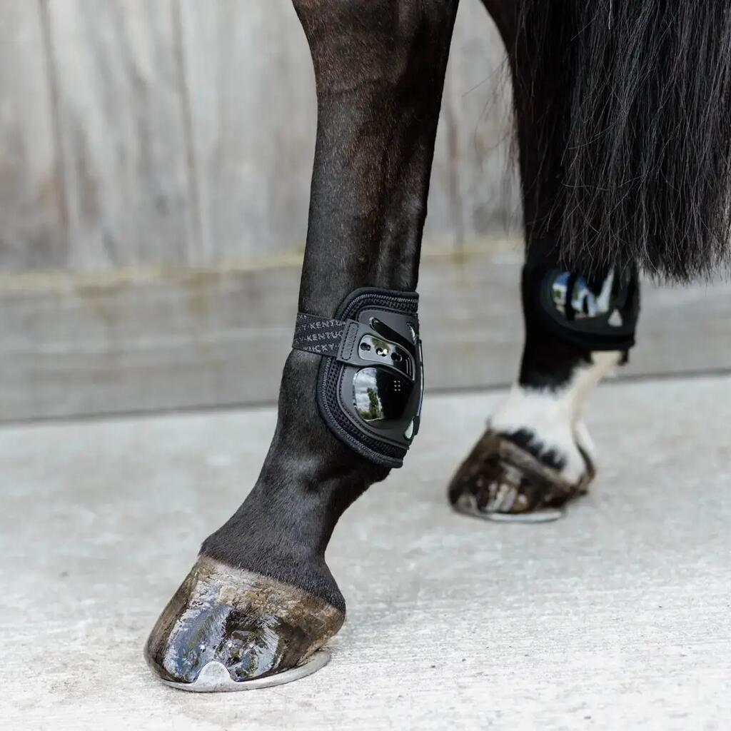Velcro fetlock guards  Kentucky Air
