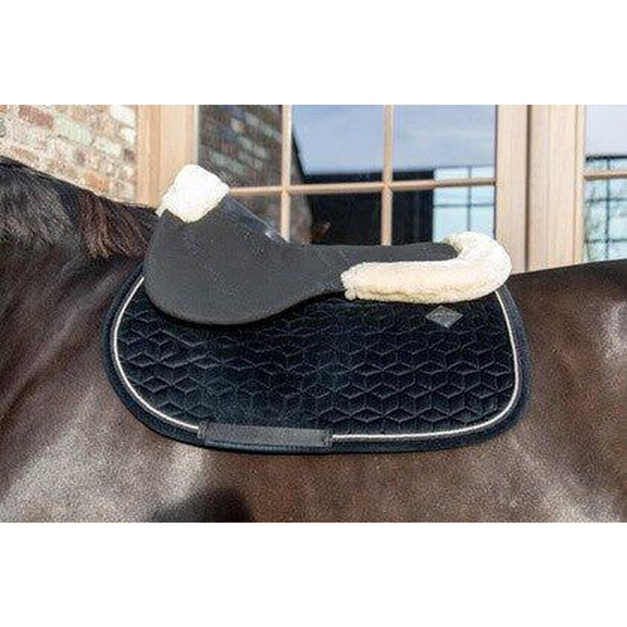 Kentucky Half Pad Impact Equalizer Sheepskin 10mm Zwart -