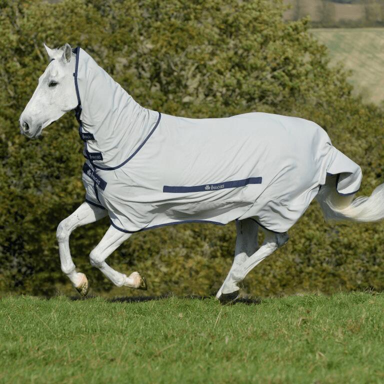 Outdoor  Blanket Bucas Sweet-itch